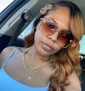 Meet your Posher, Kyrah